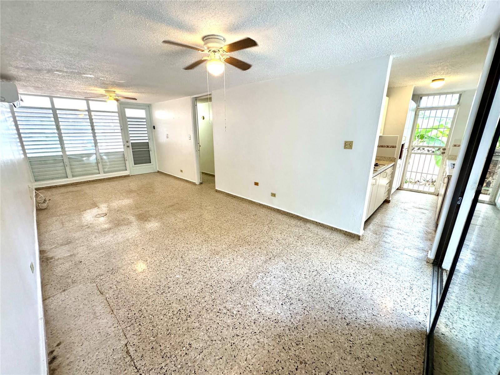 LOS ROSALES II - Residential