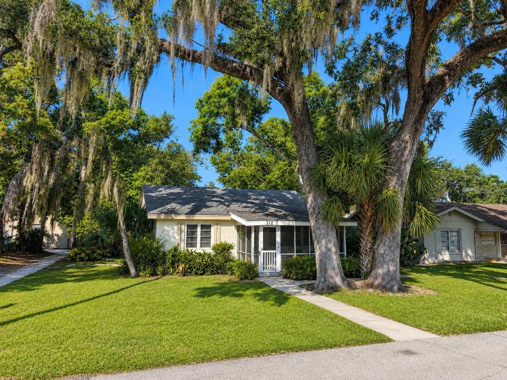 Photo of 312 Hillman Street, New Smyrna Beach, FL 32168 (MLS # NS1089049)