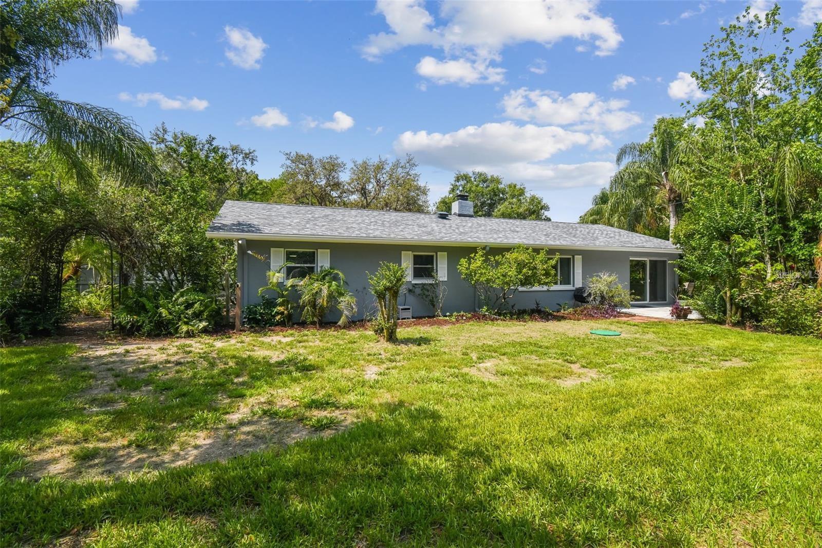 GOLDEN ACRES - Residential