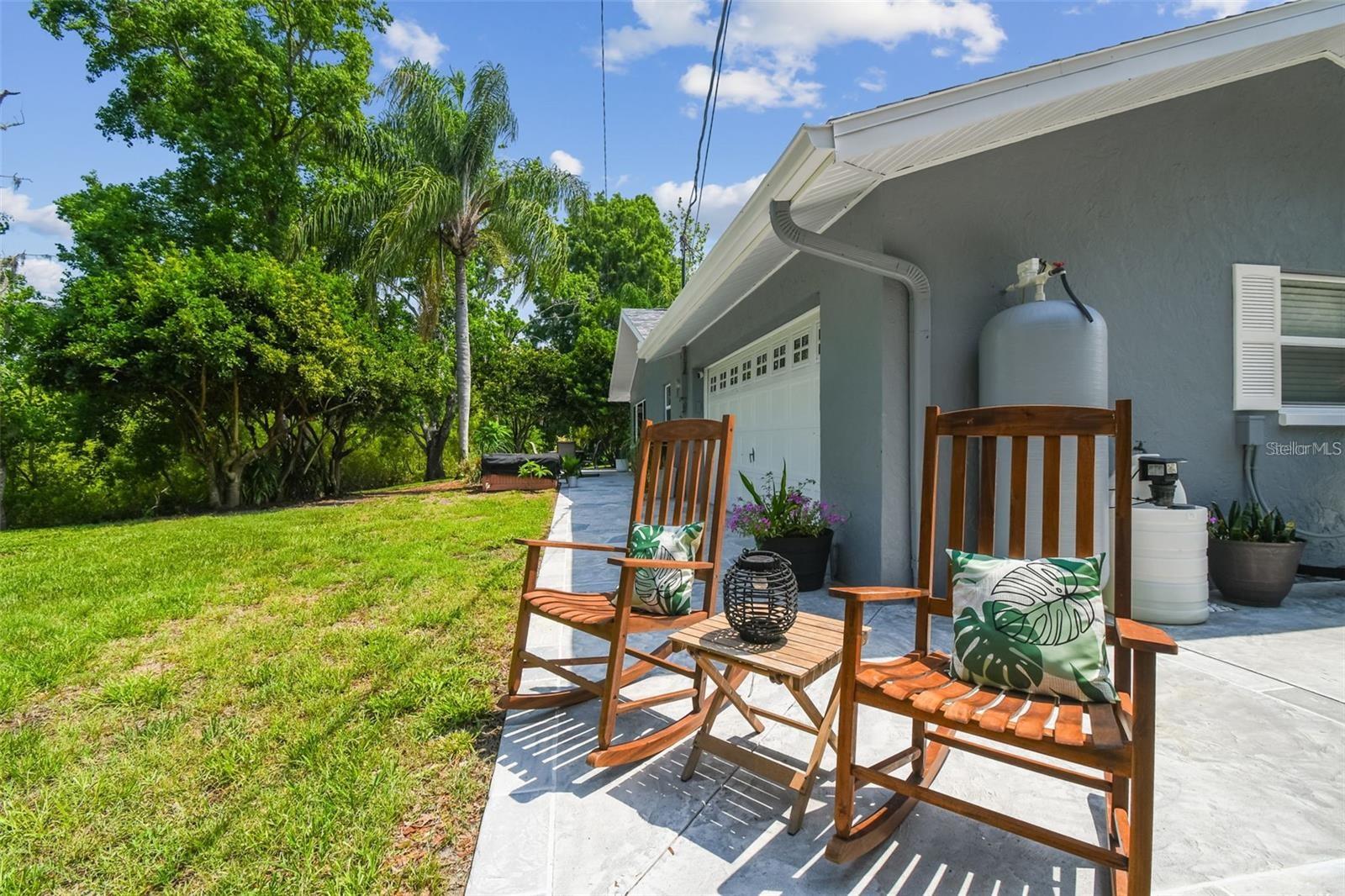 GOLDEN ACRES - Residential