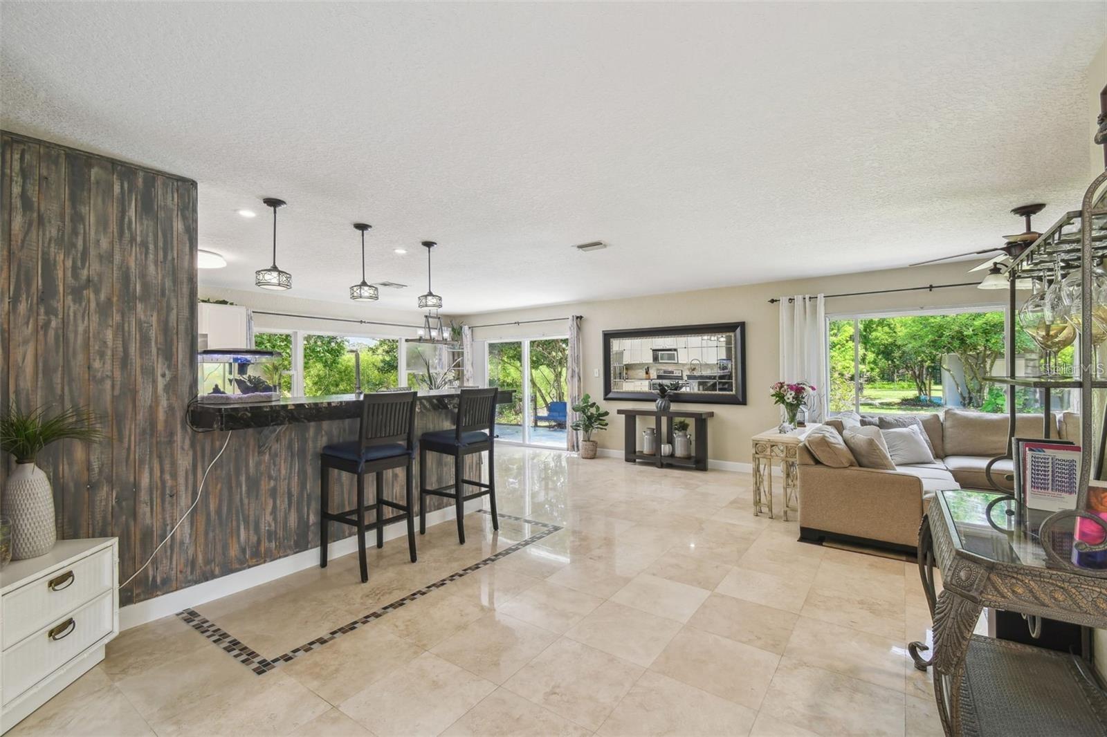 GOLDEN ACRES - Residential