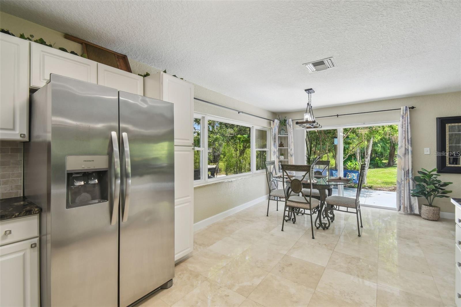 GOLDEN ACRES - Residential