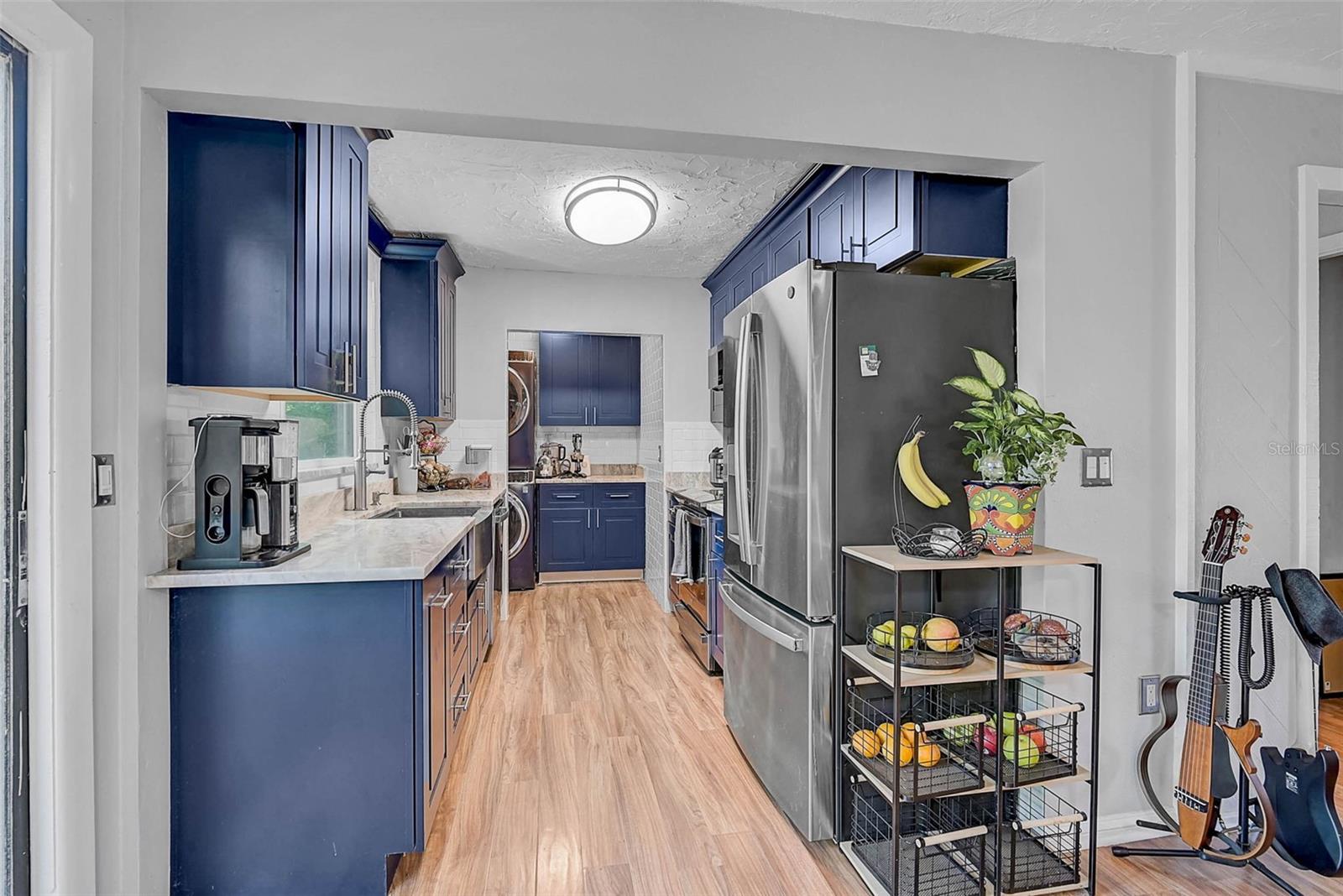 PHILLIPPI CREST WADE & AVERYS ADD 03 - Residential Income