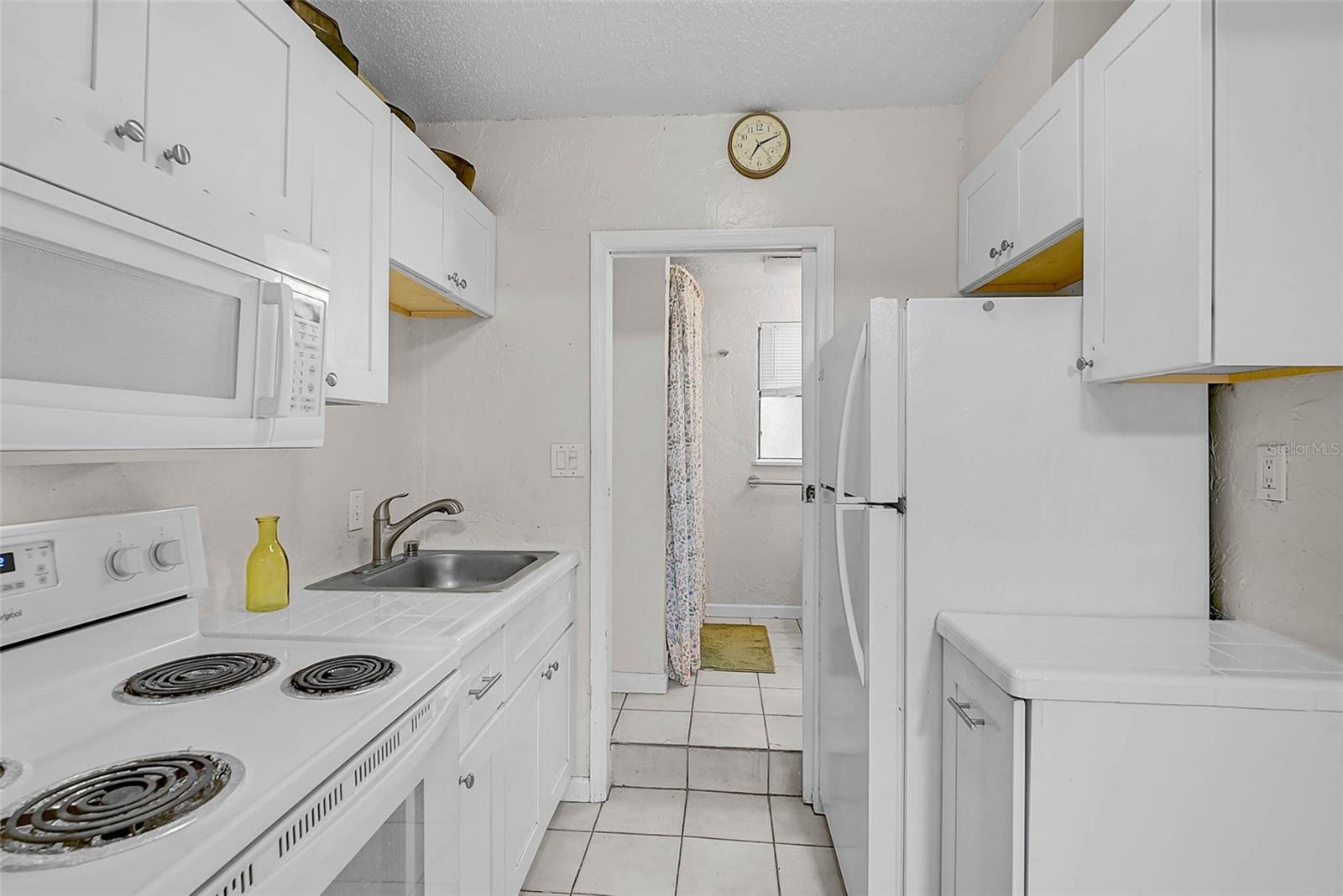 PHILLIPPI CREST WADE & AVERYS ADD 03 - Residential Income