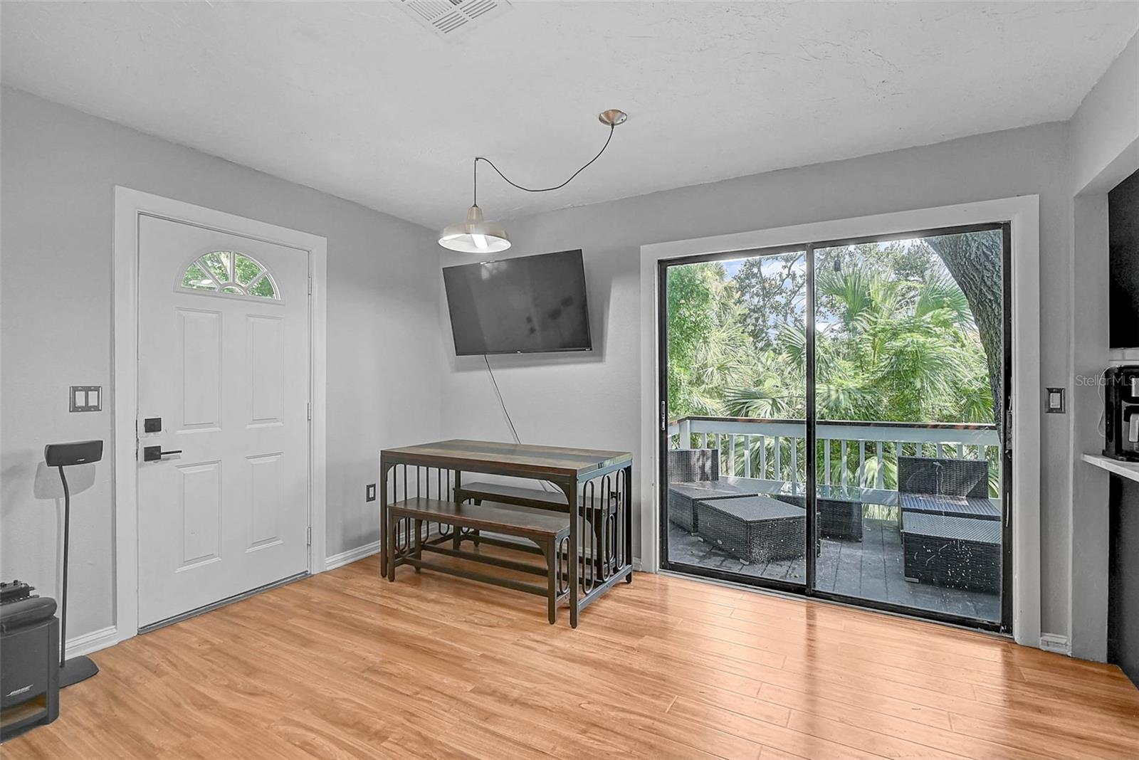 PHILLIPPI CREST WADE & AVERYS ADD 03 - Residential Income