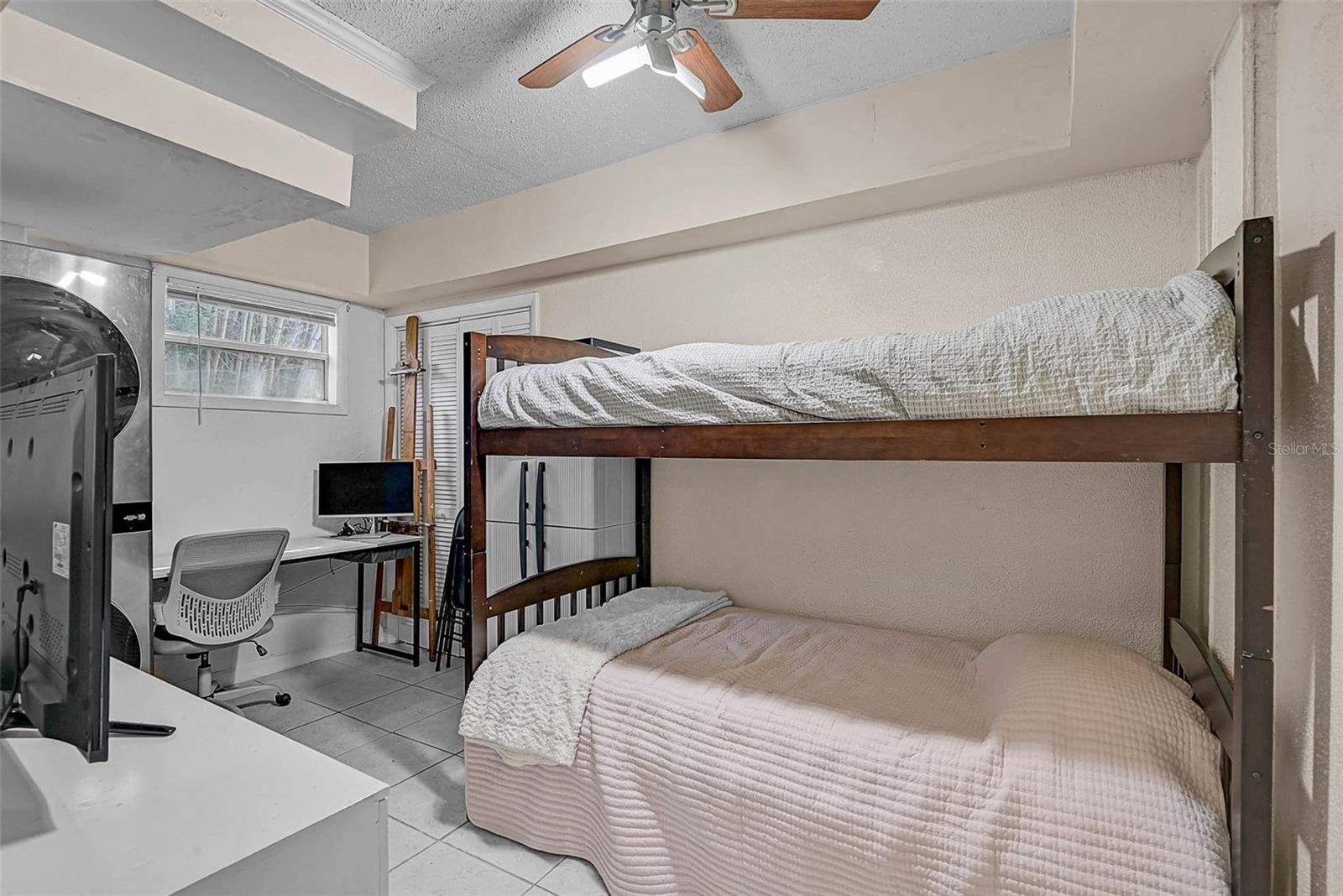 PHILLIPPI CREST WADE & AVERYS ADD 03 - Residential Income