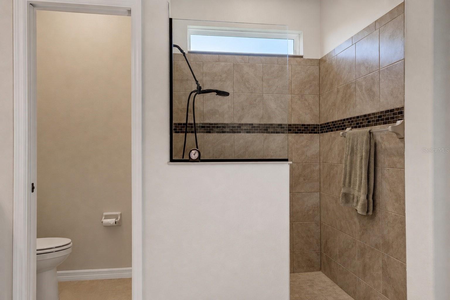 ARLINGTON RDG PH 2 - Residential