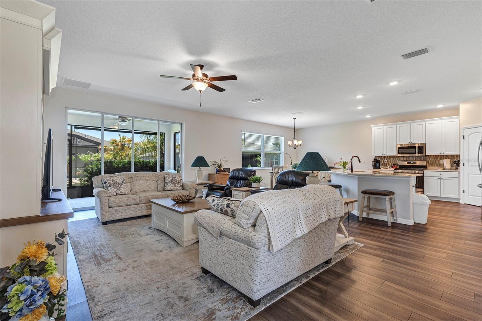 ARLINGTON RDG PH 2 - Residential