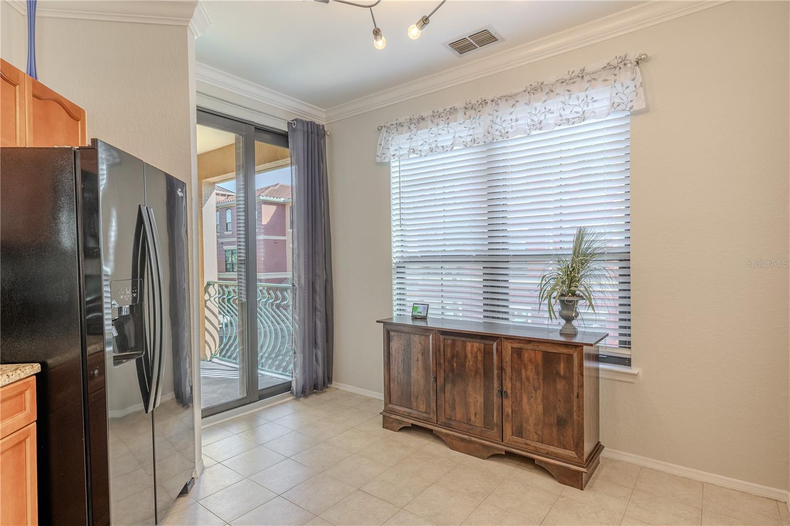 GRAND BELLAGIO AT BAYWATCH CONDO THE - Residential