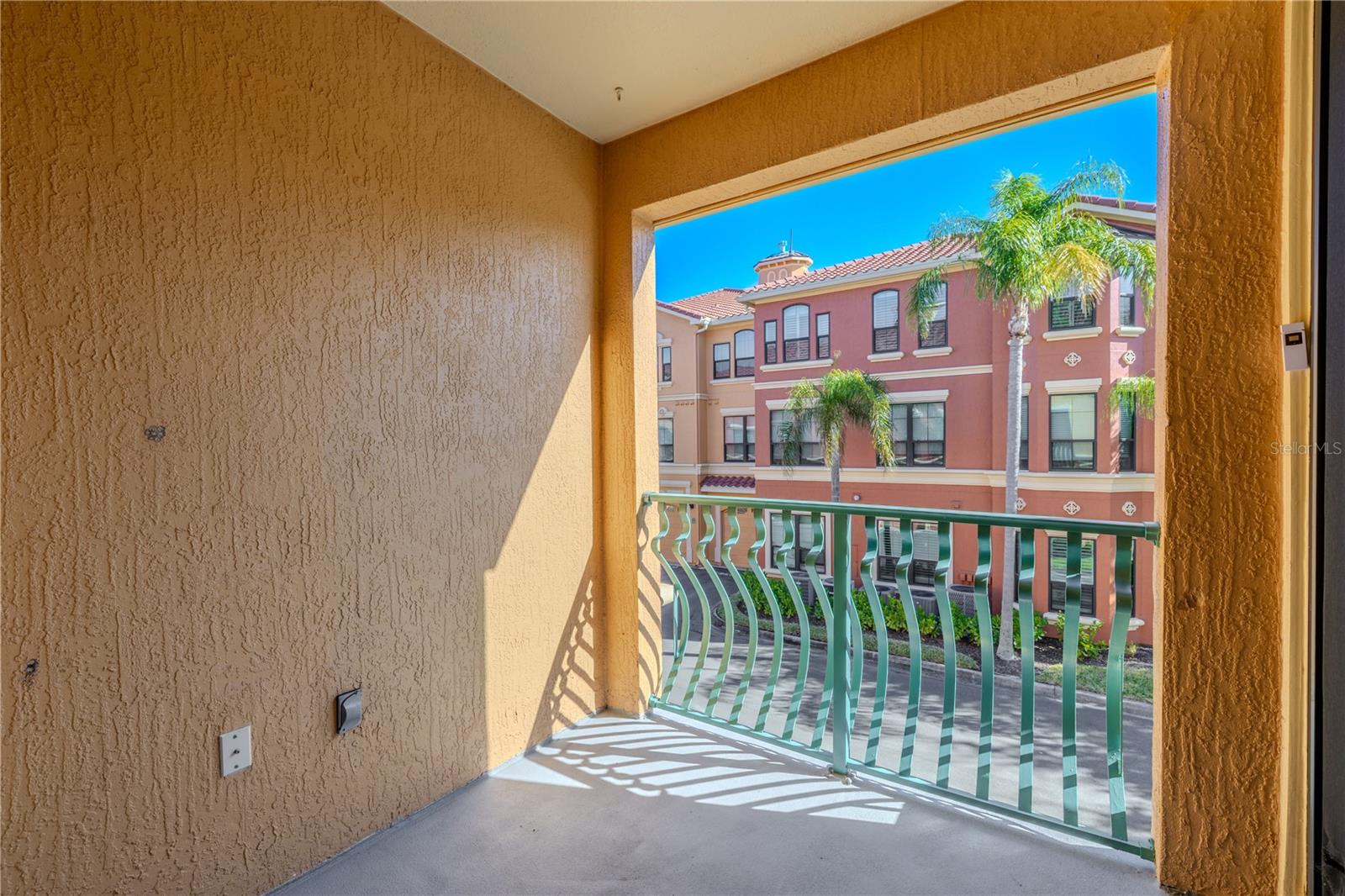 GRAND BELLAGIO AT BAYWATCH CONDO THE - Residential