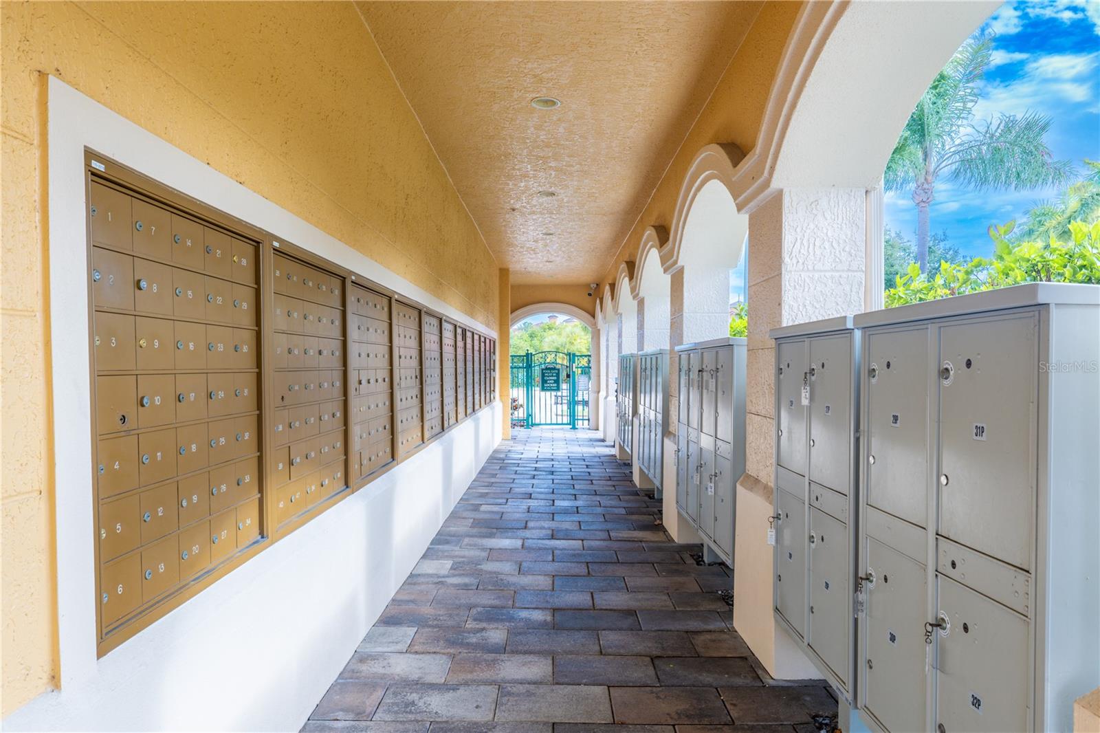 GRAND BELLAGIO AT BAYWATCH CONDO THE - Residential