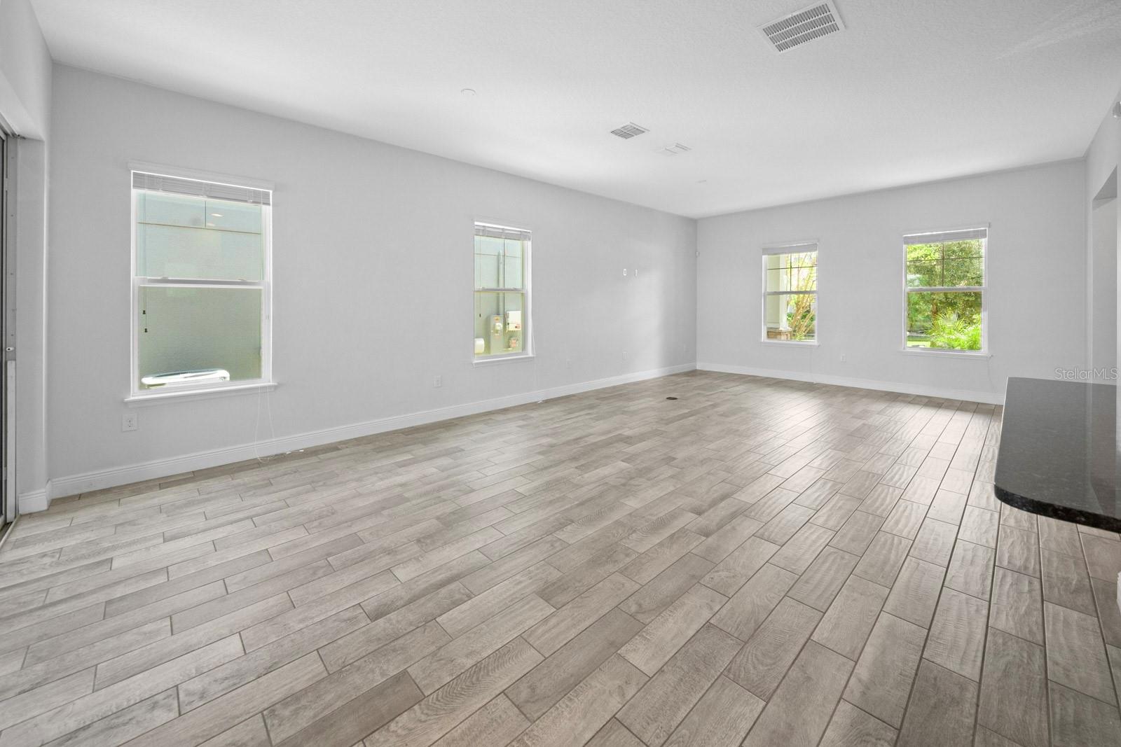 HIGHLANDS/SUMMERLAKE GRVS PH 2 - Residential