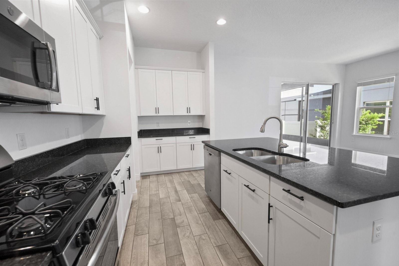 HIGHLANDS/SUMMERLAKE GRVS PH 2 - Residential