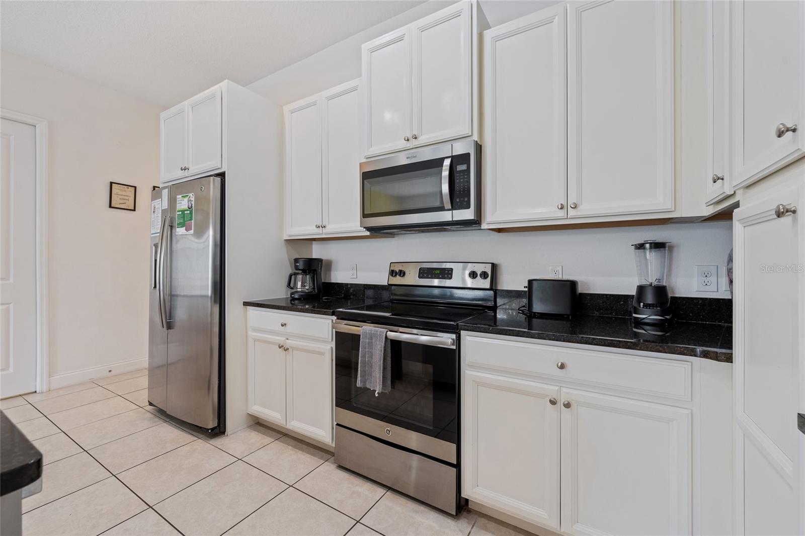 FESTIVAL PH 1 - Residential