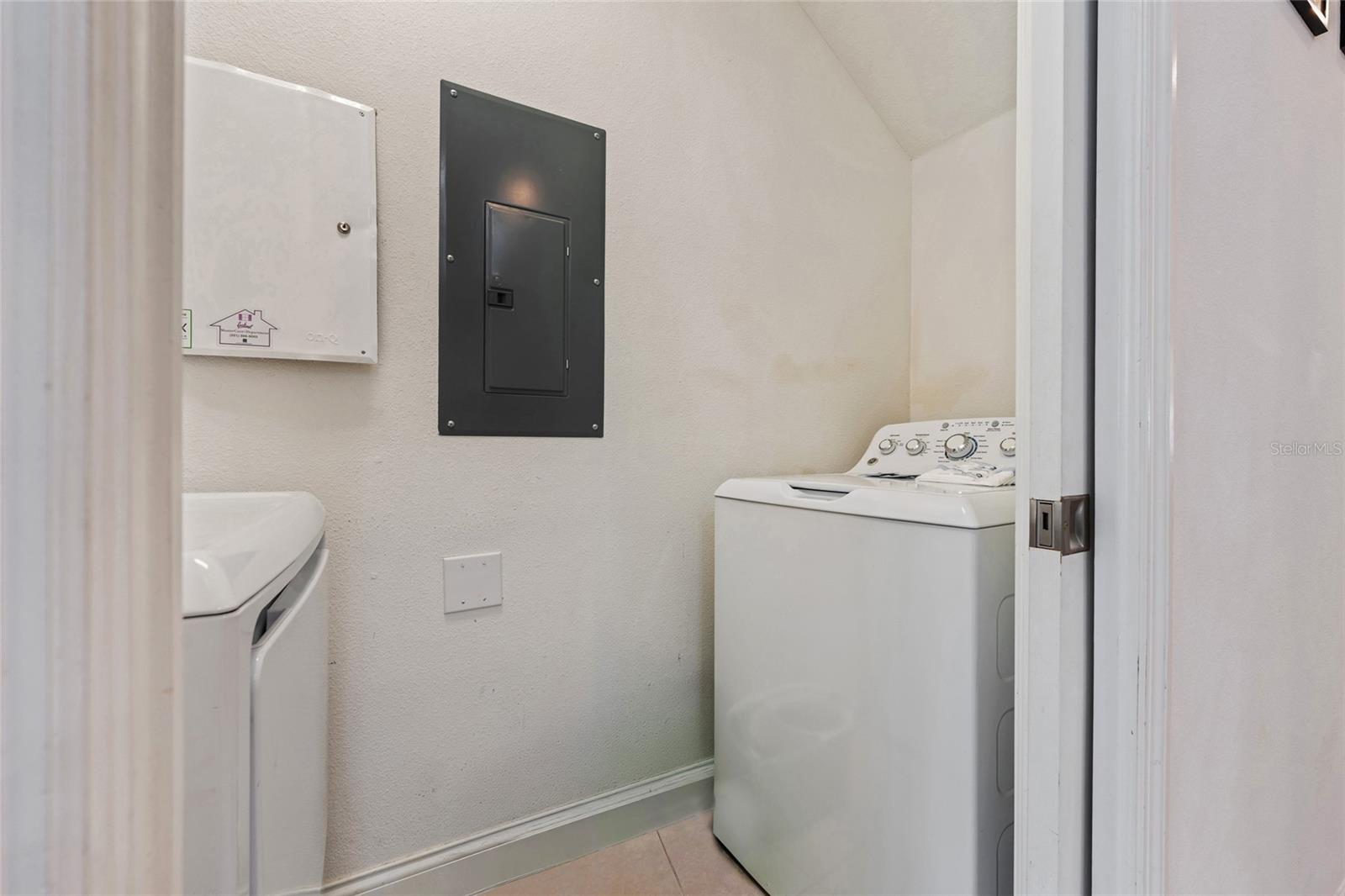 FESTIVAL PH 1 - Residential