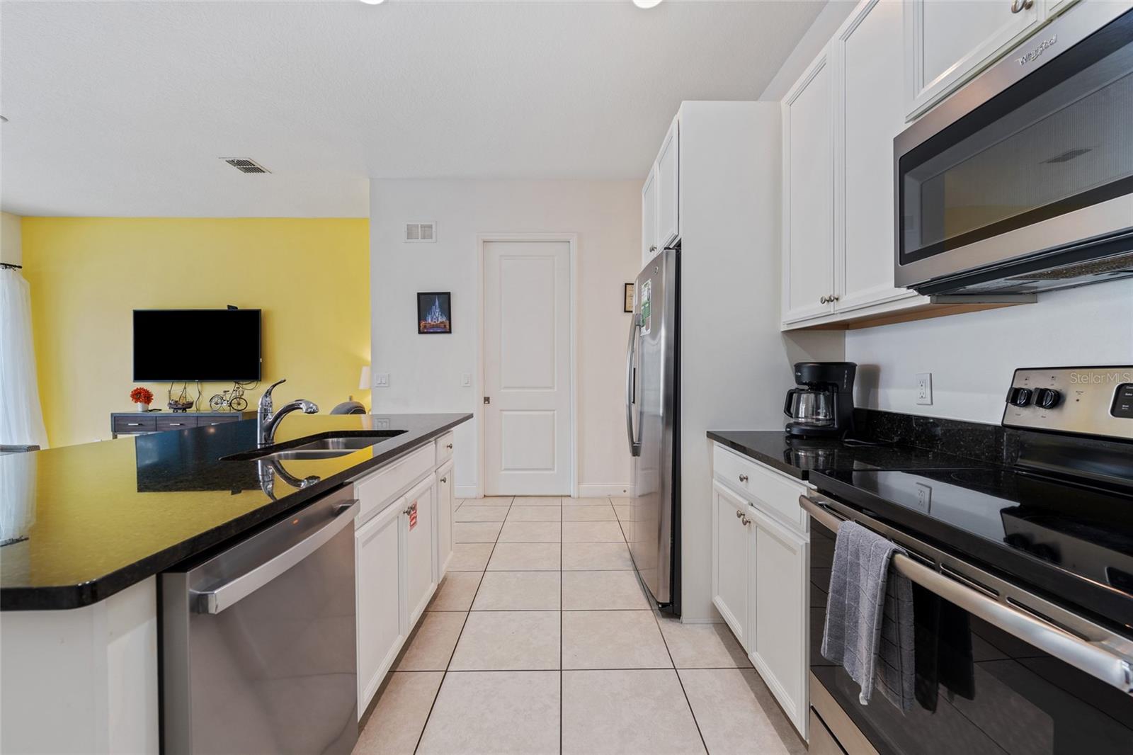 FESTIVAL PH 1 - Residential