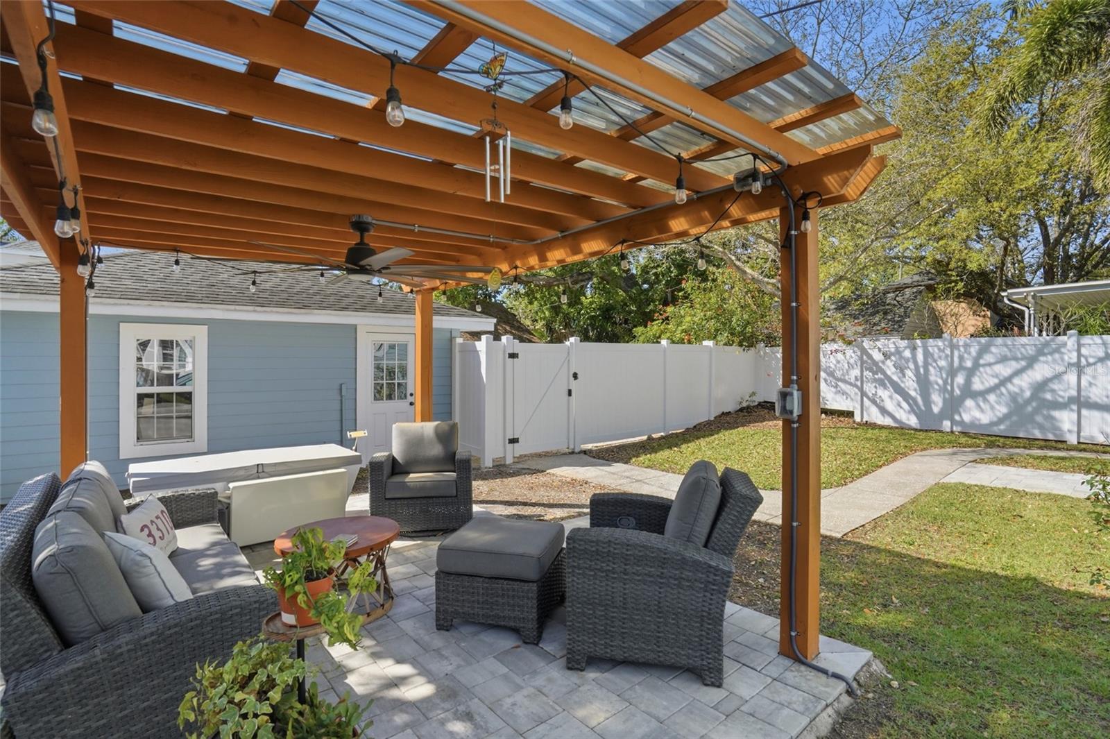 SNELLS C PERRY NORTH SHORE ADD REP - Residential