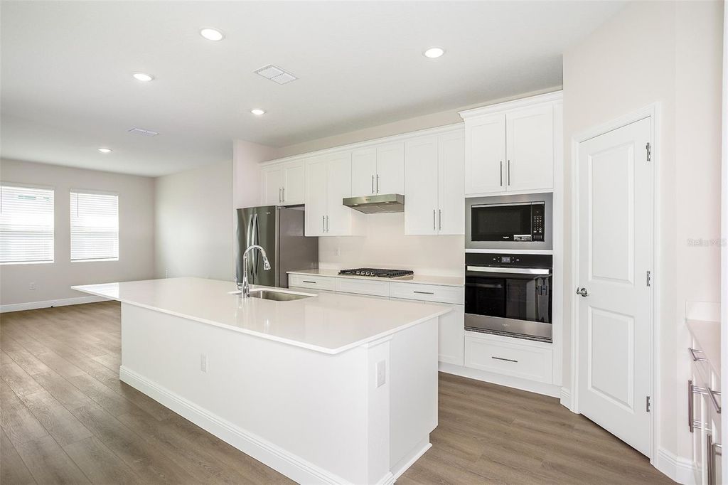 Photo of 33577 Twilight Sea Place, Dade City, FL 33525 (MLS # TB8506087)