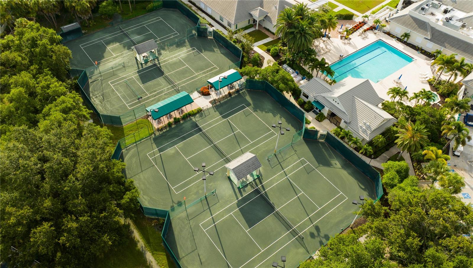 VENICE GOLF & COUNTRY CLUB - Residential