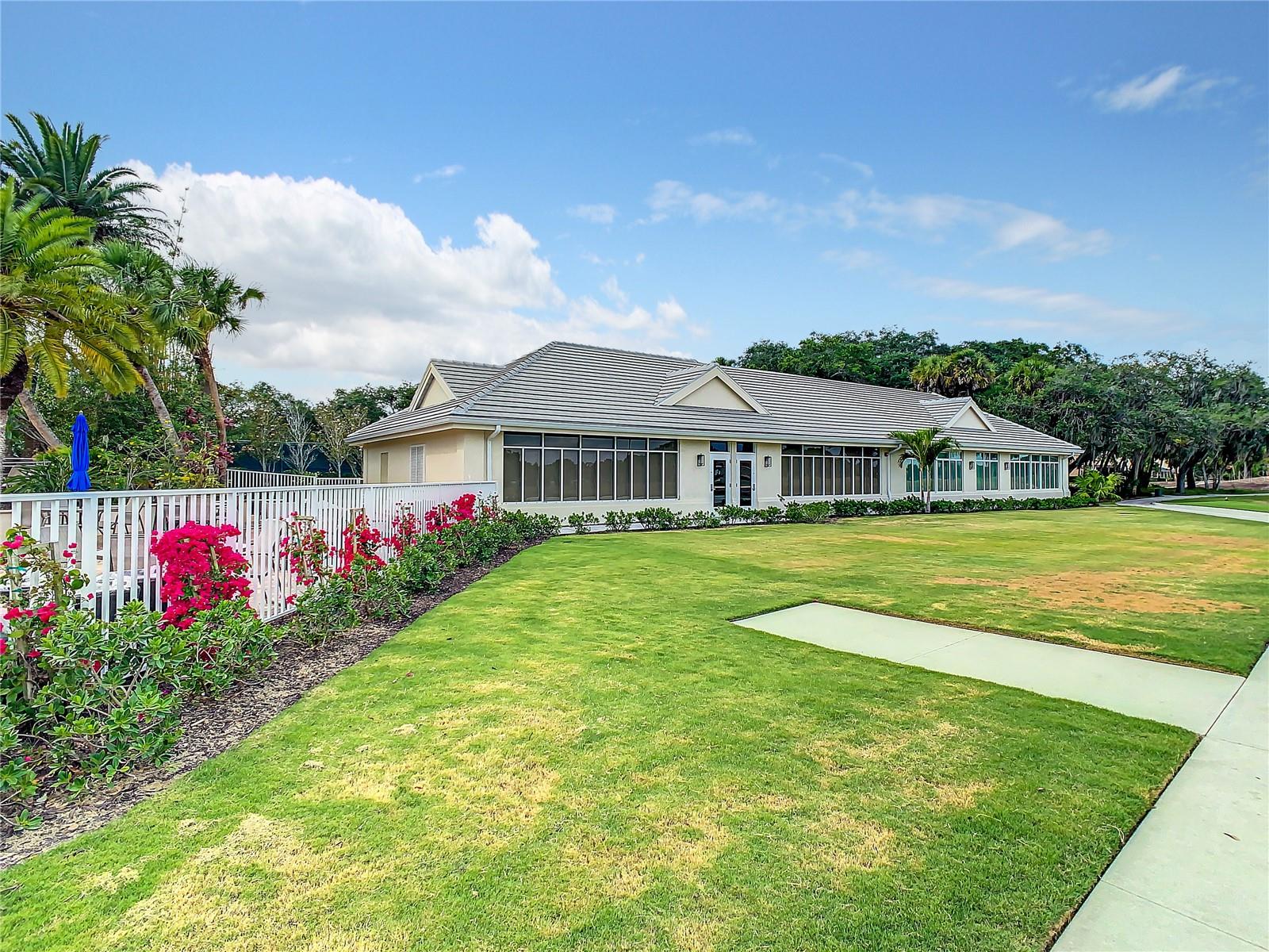 VENICE GOLF & COUNTRY CLUB - Residential