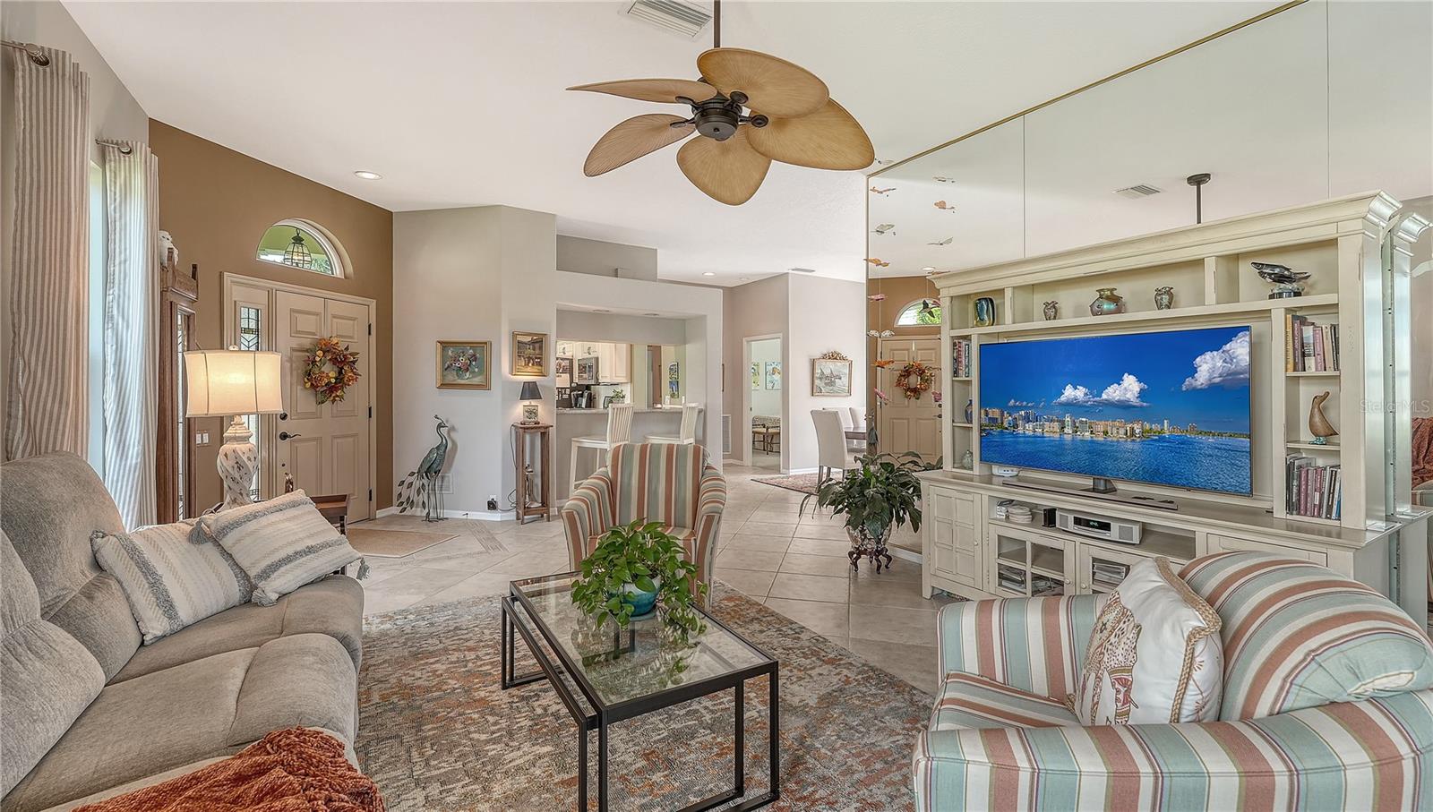 VENICE GOLF & COUNTRY CLUB - Residential