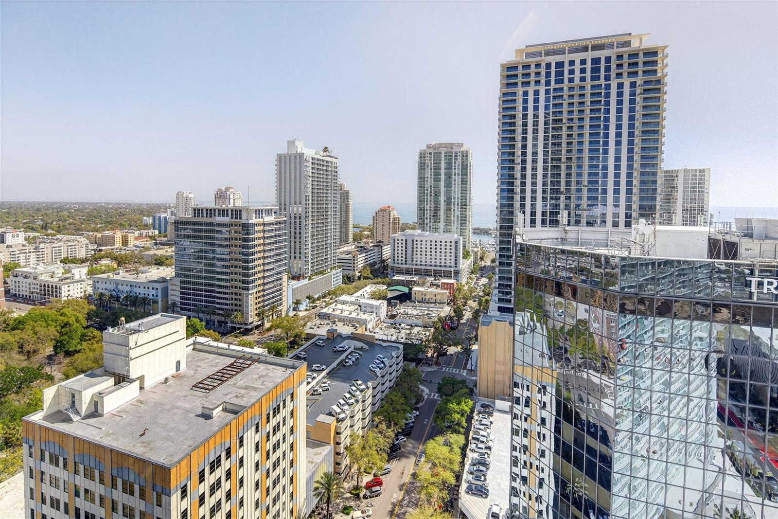 400 CENTRAL - Residential