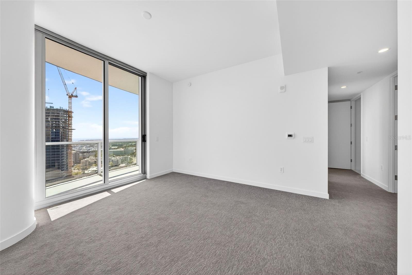 400 CENTRAL - Residential