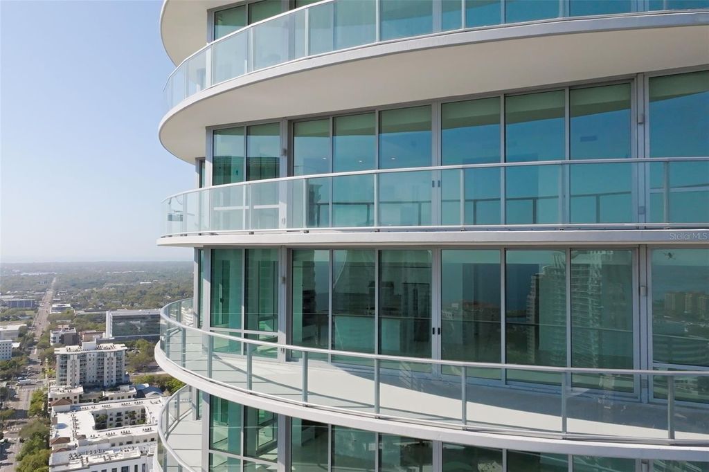 Photo of 400 Central Avenue #2307, St Petersburg, FL 33701 (MLS # A4686146)