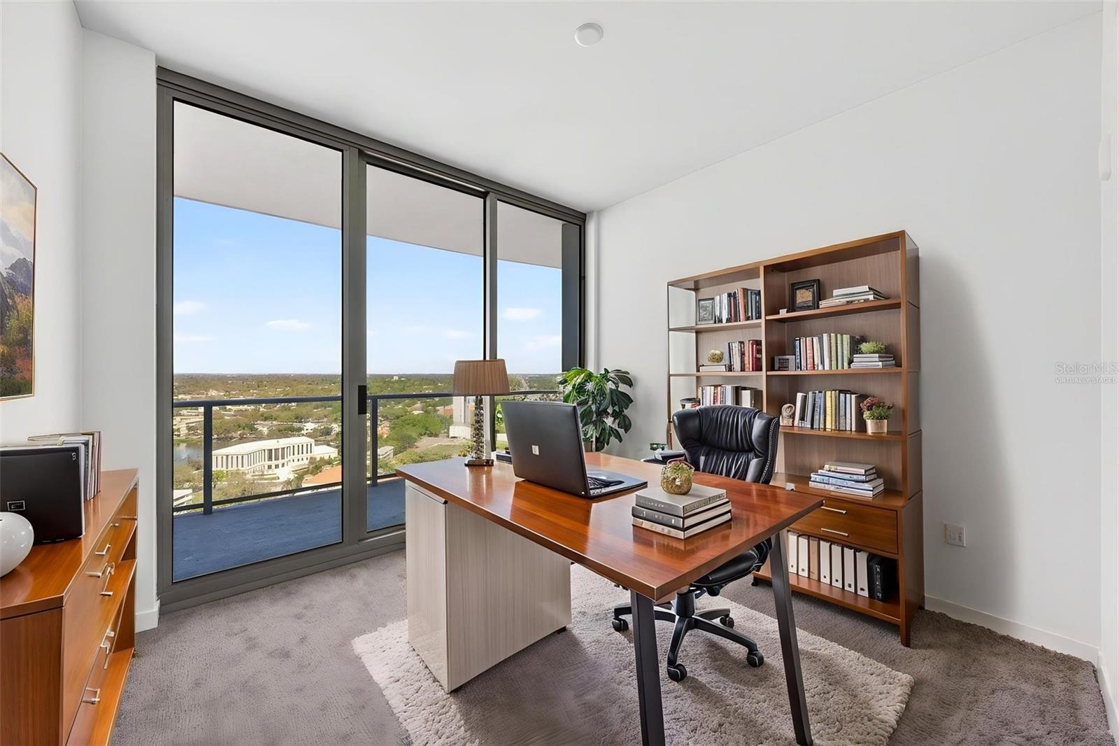 400 CENTRAL - Residential