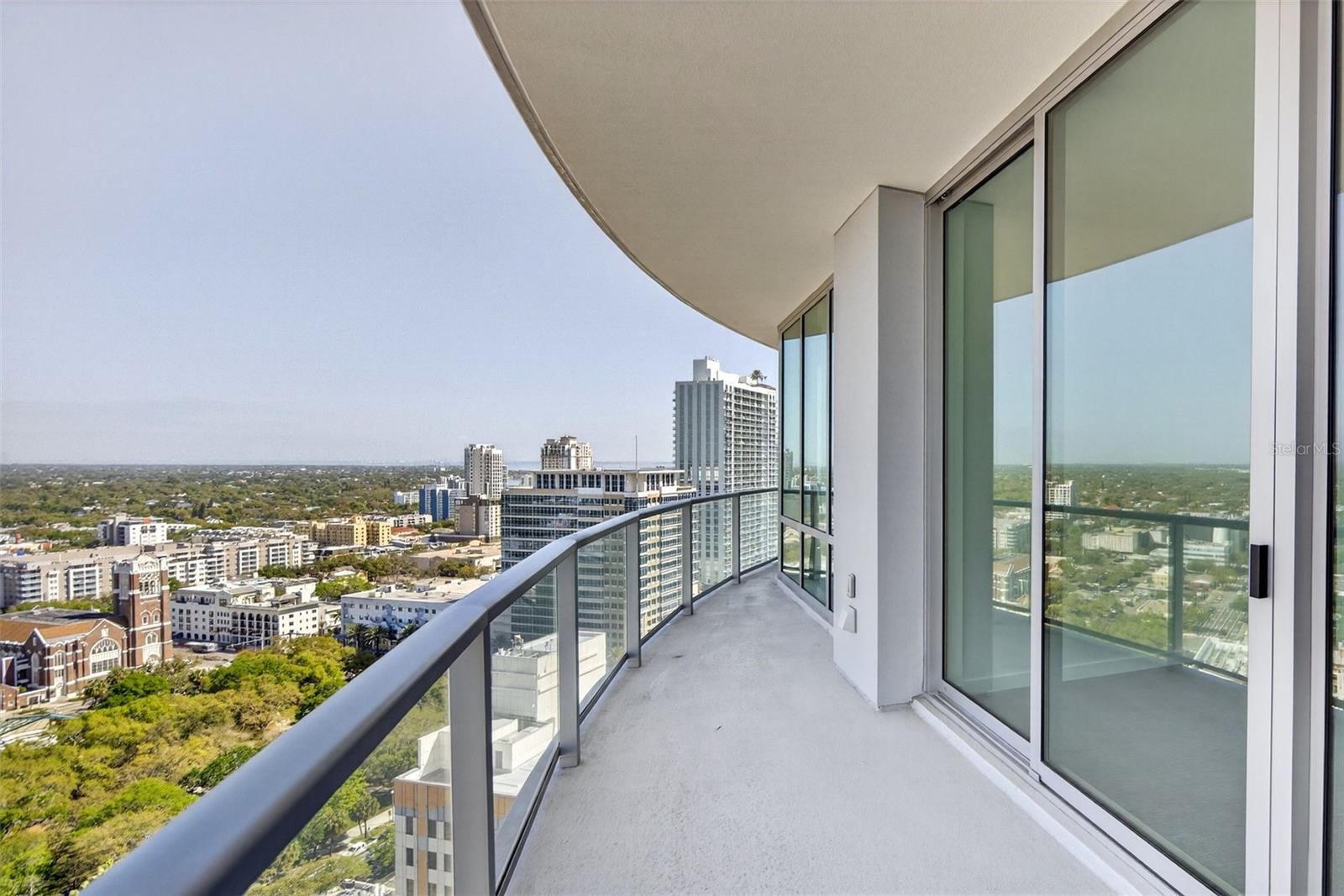 400 CENTRAL - Residential