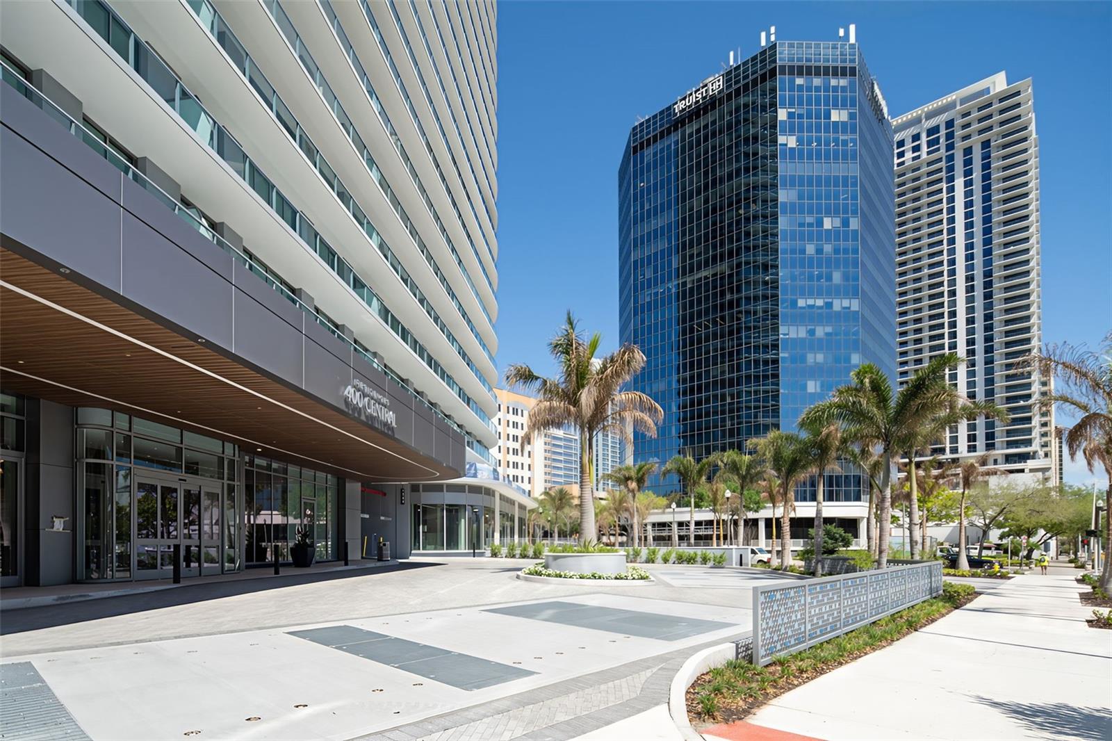 400 CENTRAL - Residential