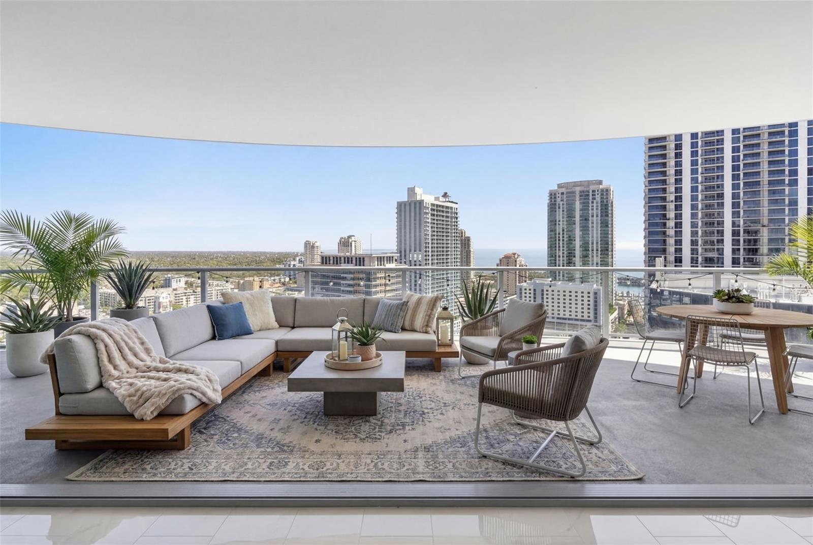 400 CENTRAL - Residential