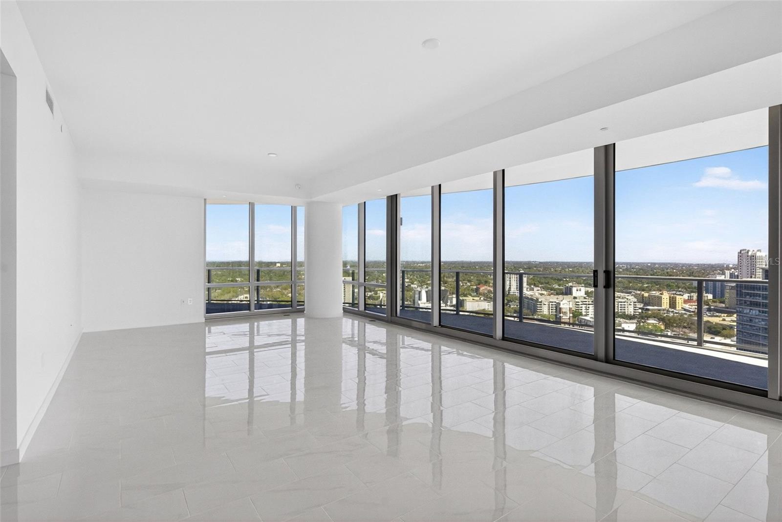 400 CENTRAL - Residential