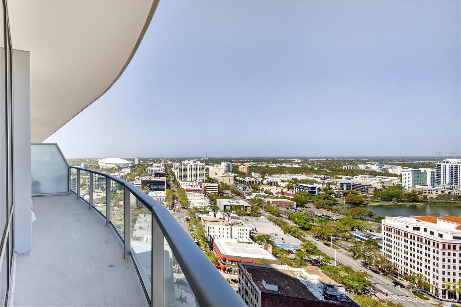 400 CENTRAL - Residential