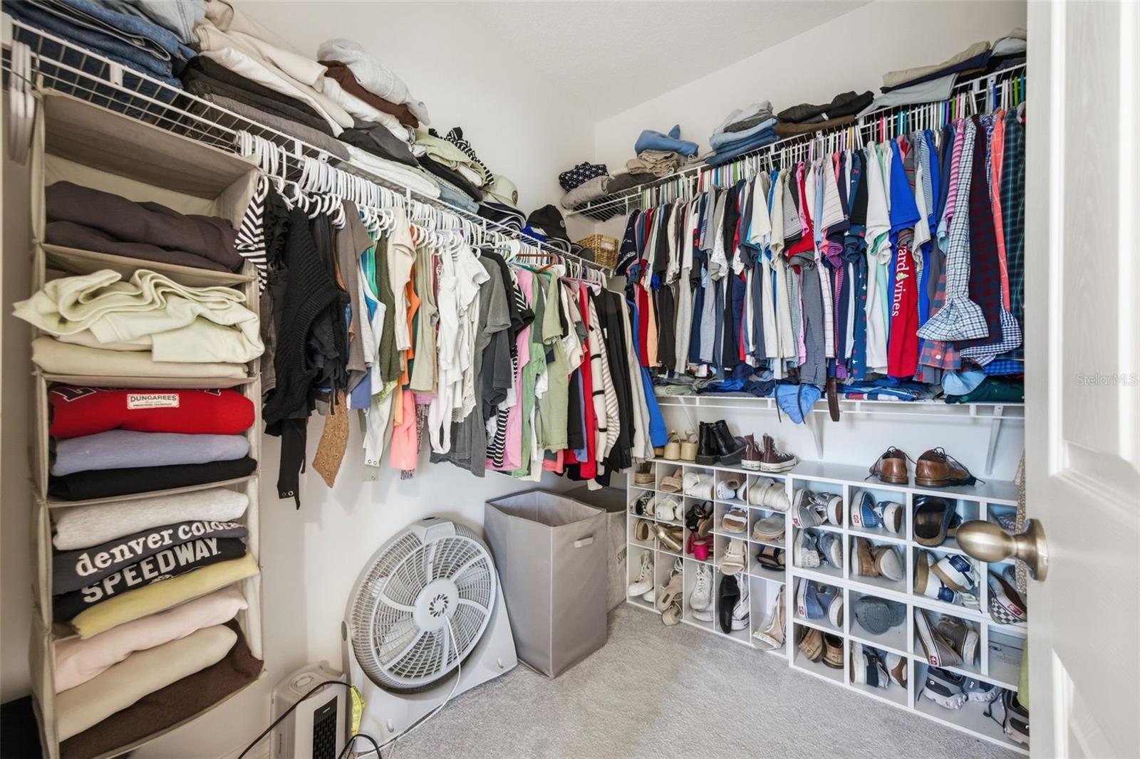 FISHHAWK RANCH WEST TWNHMS - Residential