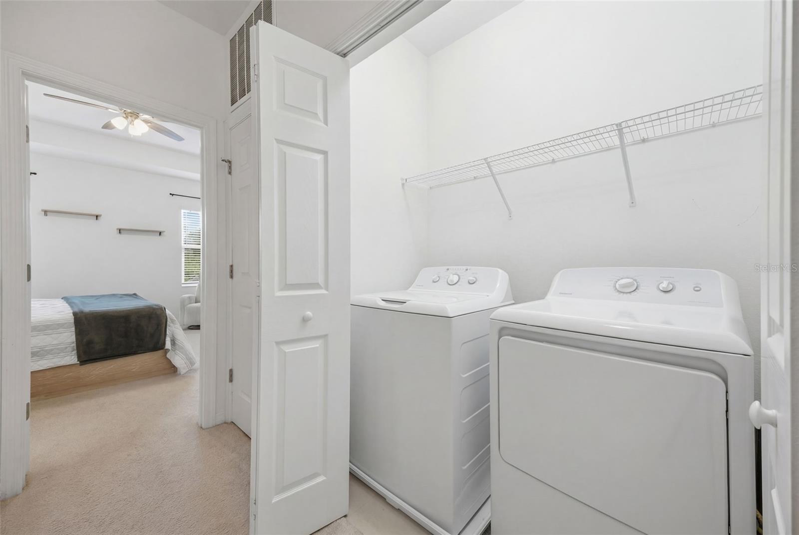 FISHHAWK RANCH WEST TWNHMS - Residential