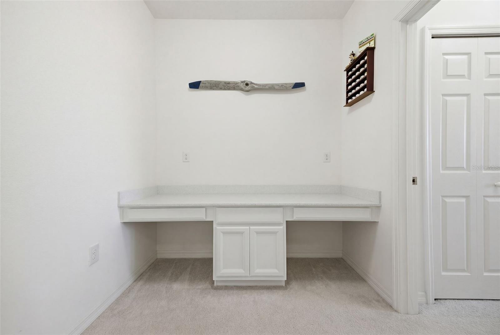 FISHHAWK RANCH WEST TWNHMS - Residential