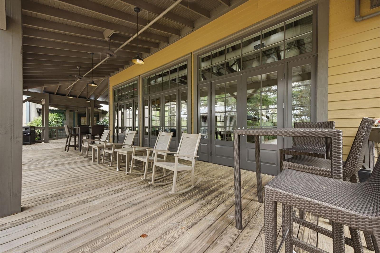 FISHHAWK RANCH WEST TWNHMS - Residential