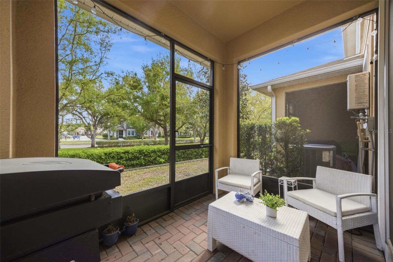 FISHHAWK RANCH WEST TWNHMS - Residential