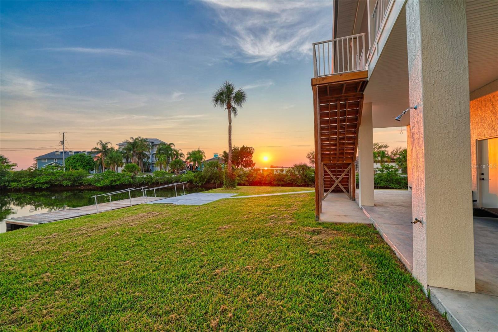 3174 SANIBEL DRIVE