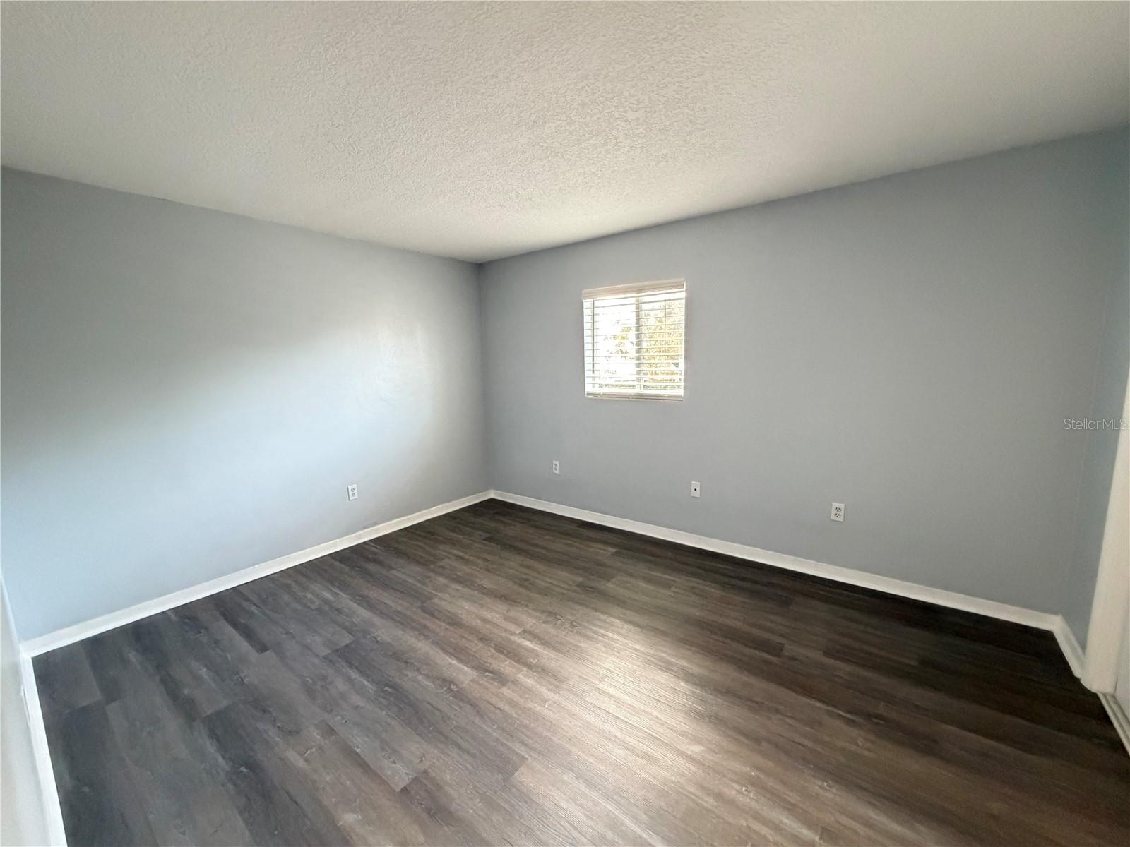 HAMPSHIRE HOUSE - Residential Lease