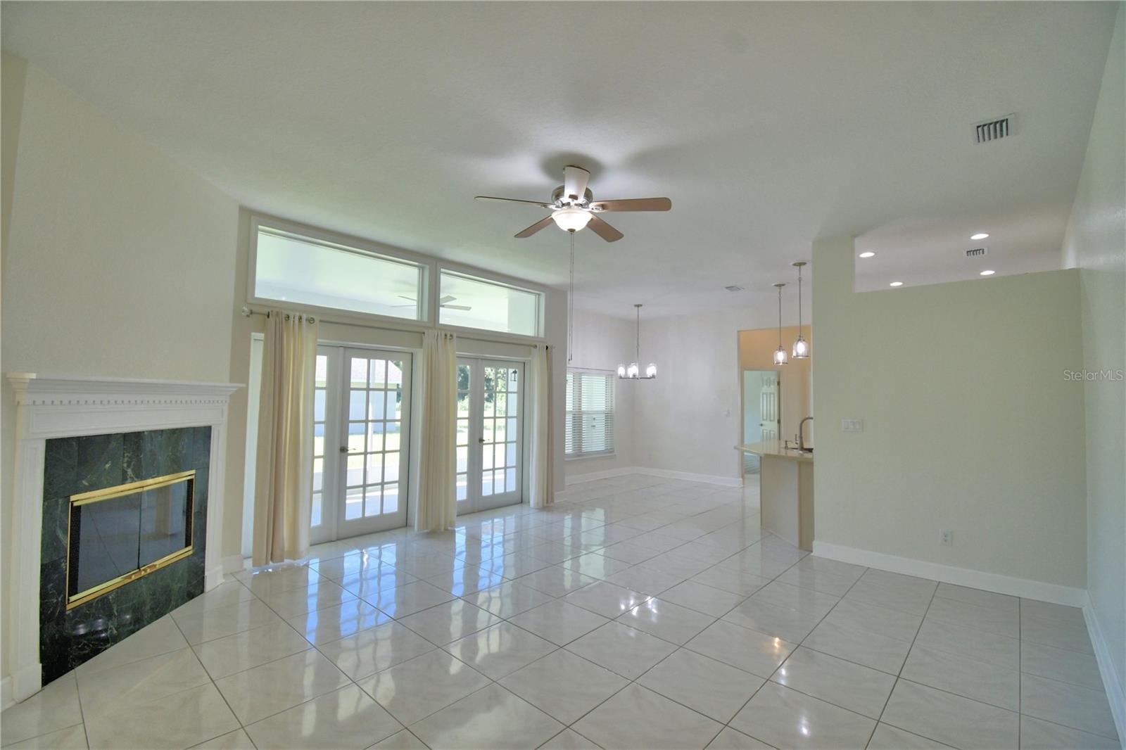 857 SILK OAK TERRACE