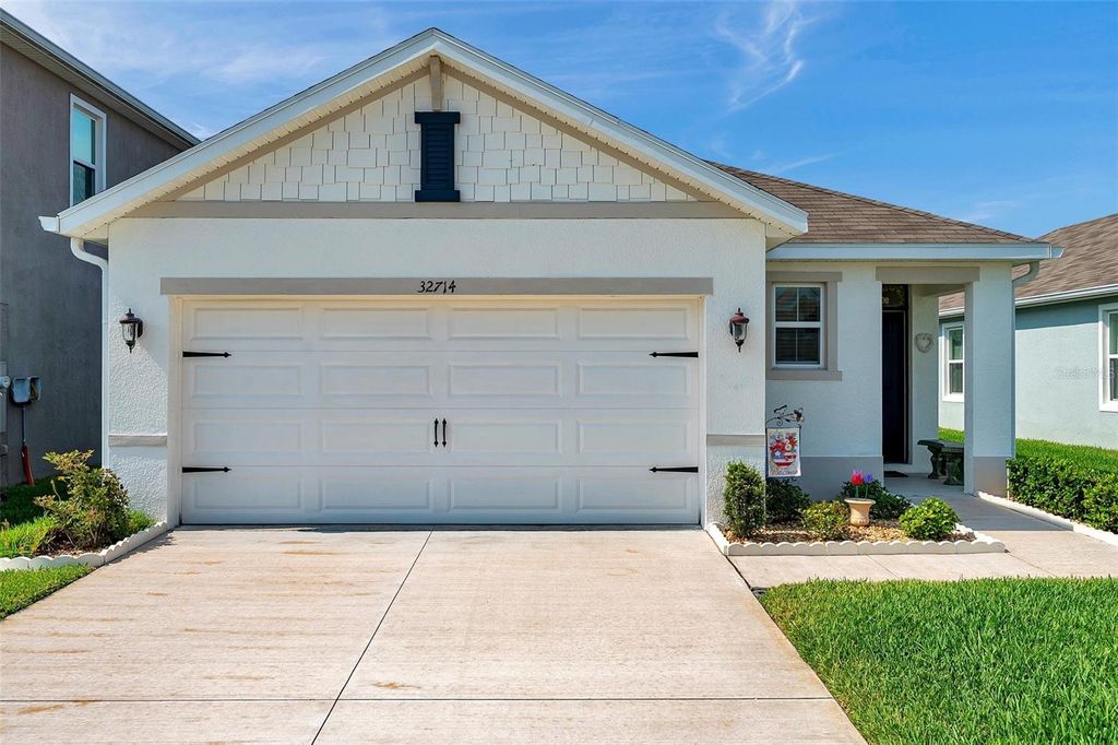 Photo of 32714 Brooks Hawk Lane, Wesley Chapel, FL 33543 (MLS # TB8384367)