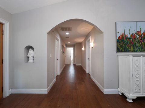 Tiny photo for 6470 NW 90th Avenue, Ocala, FL 34482 (MLS # OM712886)