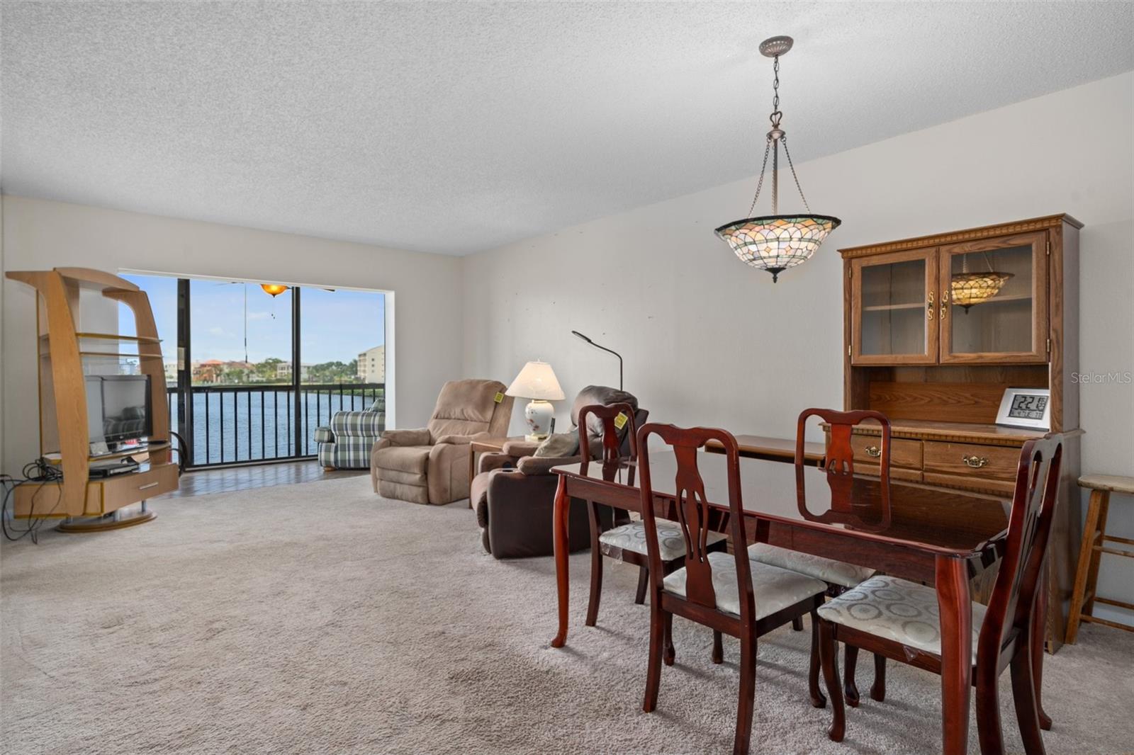 SAND PEBBLE POINTE CONDO 01 AMD 02 - Residential Lease