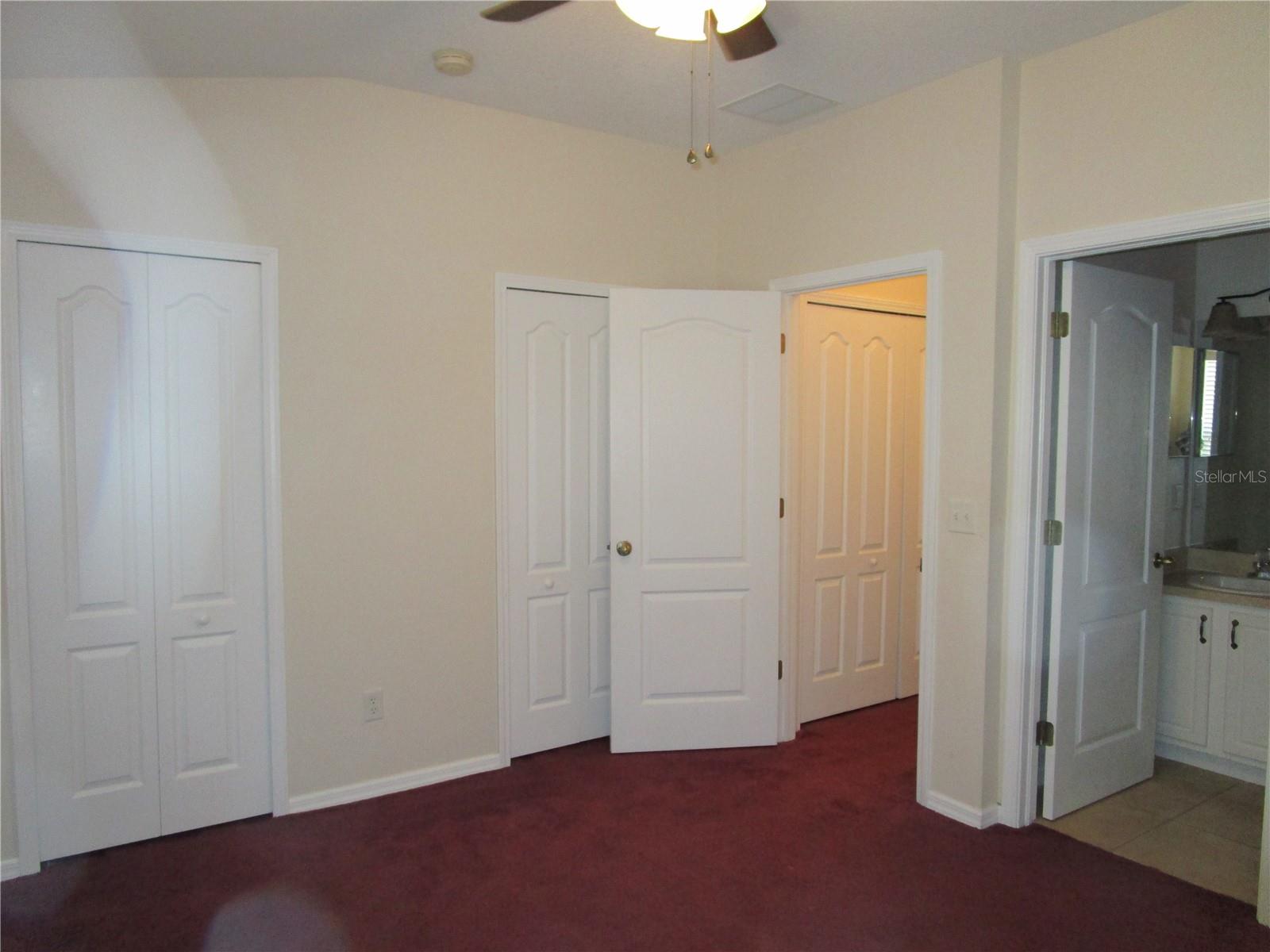 FISHHAWK RANCH TOWNHOMES - Residential Lease