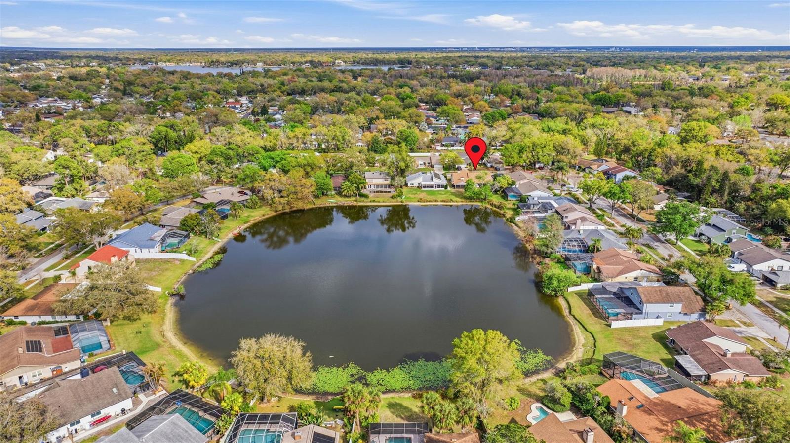 HUNTERS LAKE - Residential