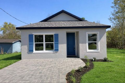 Photo of 939 Moton Avenue, Sanford, FL 32771 (MLS # O6394915)