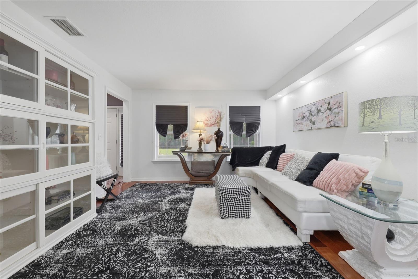 SANFORD FARMS - Residential