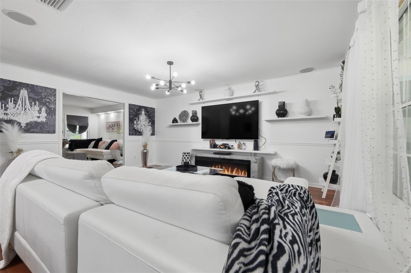 SANFORD FARMS - Residential